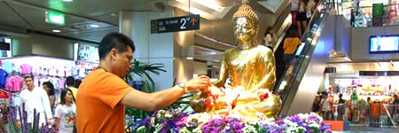 バンコクのホリデーシーズン 私の過ごし方（「ソンクラーン」などの時期注意すべきこと）